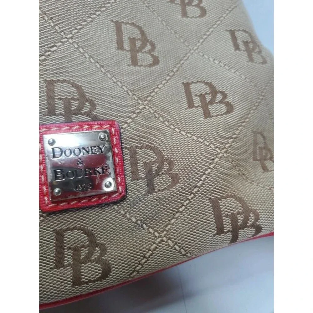 Dooney & Bourke Maxi Quilt Americana Signature Crossbody Natural W Red Leather